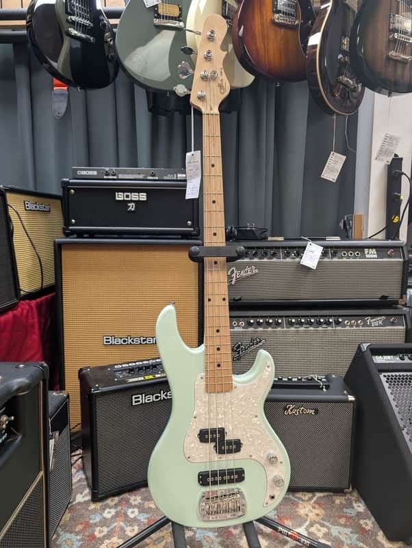 G&L Tribute Series SB-2 Bass 2026 - Surf Green | My Site