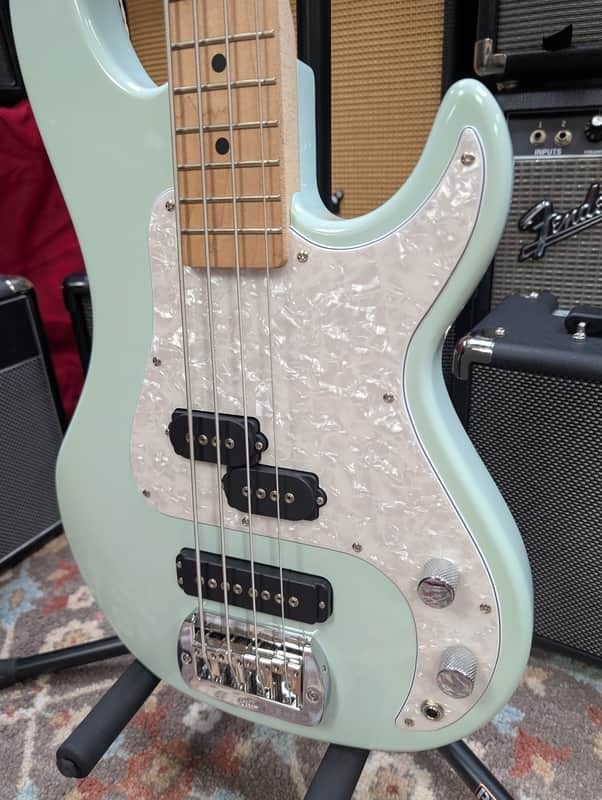 G&L Tribute Series SB-2 Bass 2026 - Surf Green | My Site