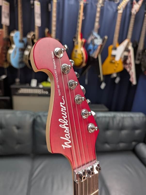 Washburn N2PSK Nuno Bettencourt Signature 2025 - Paduak Stain | My
